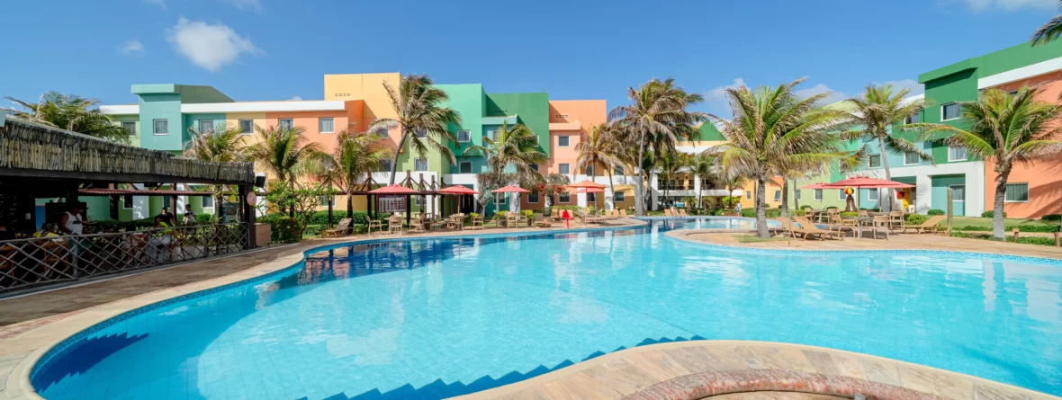 Piscina do Oceani Beach Park Resort